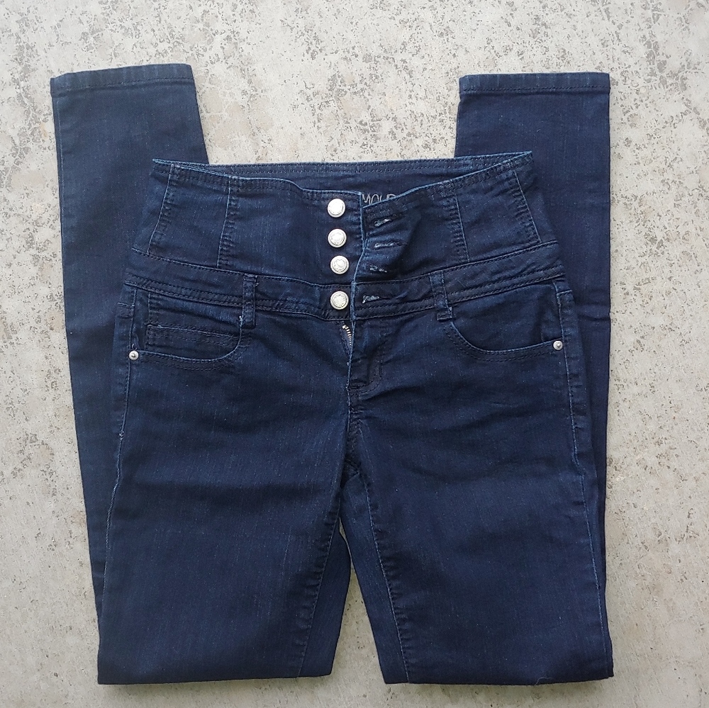 Almost famous high-waisted jeans 7